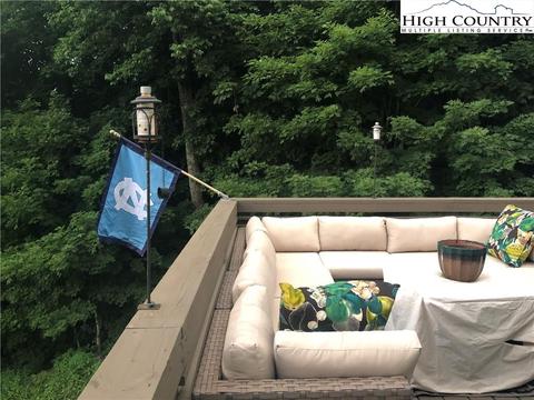 237 Cliffside Ln, Seven Devils, NC 28604 photo 3