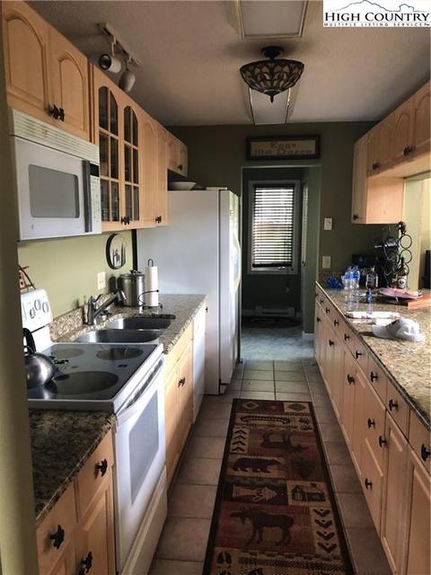 237 Cliffside Ln, Seven Devils, NC 28604 photo 8
