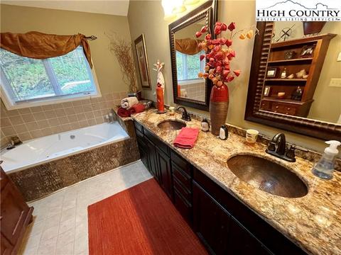 237 Cliffside Ln, Seven Devils, NC 28604 photo 14