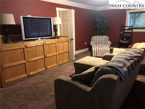 237 Cliffside Ln, Seven Devils, NC 28604 photo 17