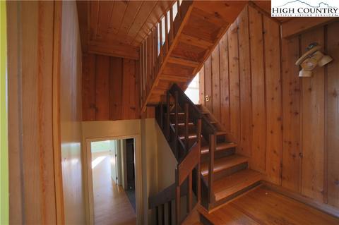 856 Eagle Dr, Boone, NC 28607 photo 7