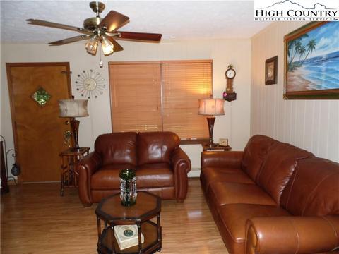 128 Mitchell Mountain Rd, Sparta, NC 28675 photo 9