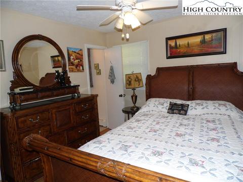 128 Mitchell Mountain Rd, Sparta, NC 28675 photo 17