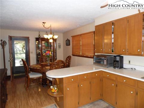 128 Mitchell Mountain Rd, Sparta, NC 28675 photo 13