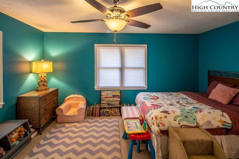 868 Forestridge, Boone, NC 28607 photo 31