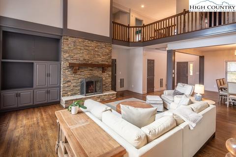 868 Forestridge, Boone, NC 28607 photo 9