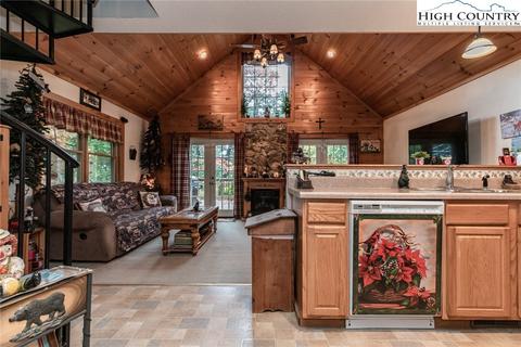 1162 Staghorn Rd, Purlear, NC 28665 photo 8