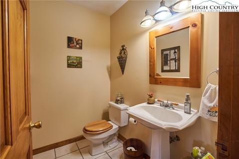 544 Algonquin Dr, Boone, NC 28607 photo 36