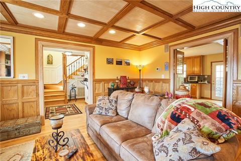 544 Algonquin Dr, Boone, NC 28607 photo 8