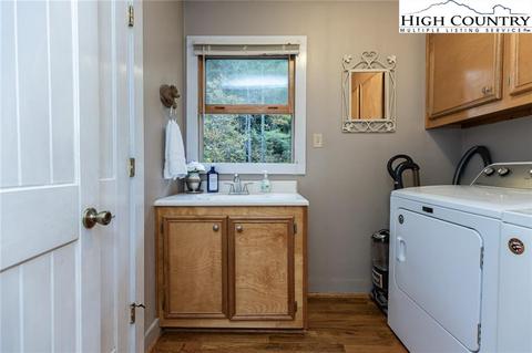 8839 Elk Creek Rd, Deep Gap, NC 28618 photo 27