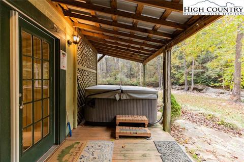 8839 Elk Creek Rd, Deep Gap, NC 28618 photo 16