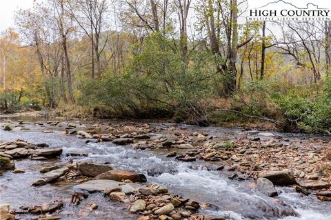 8839 Elk Creek Rd, Deep Gap, NC 28618 photo 6
