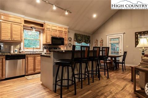 8839 Elk Creek Rd, Deep Gap, NC 28618 photo 19