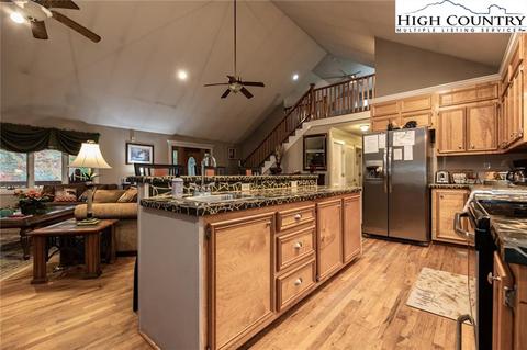8839 Elk Creek Rd, Deep Gap, NC 28618 photo 22