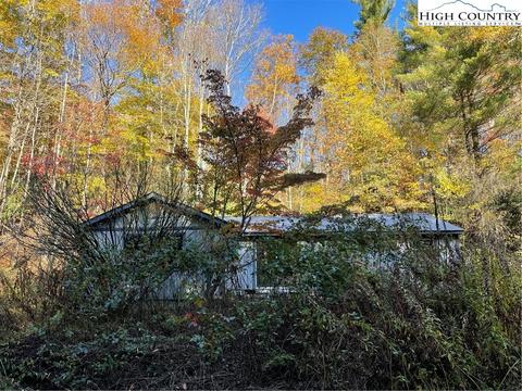 2400 2402 Hardin Rd, Boone, NC 28607 photo 2