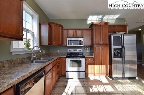 304 High Meadows Dr, Boone, NC 28607 photo 16