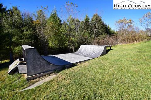 304 High Meadows Dr, Boone, NC 28607 photo 42