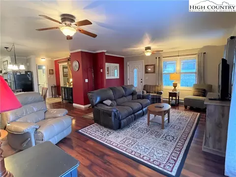 131 Maple Dr, Boone, NC 28607 photo 12
