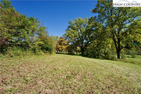 192 Tom Fowler Rd, Crumpler, NC 28617 photo 5