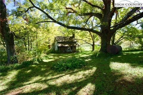 192 Tom Fowler Rd, Crumpler, NC 28617 photo 6