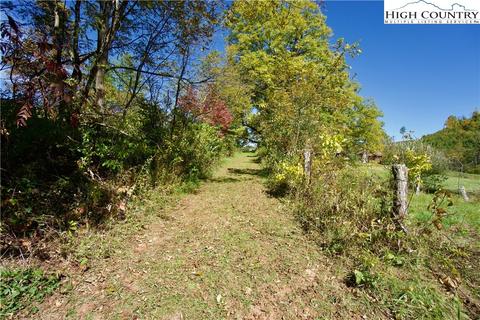 192 Tom Fowler Rd, Crumpler, NC 28617 photo 30