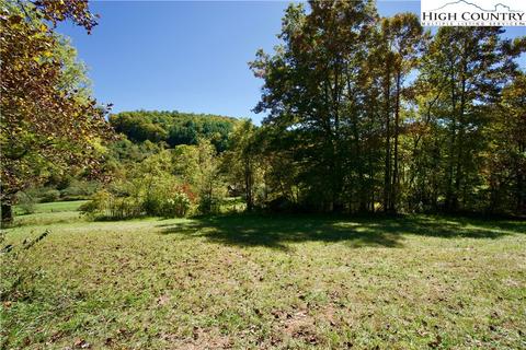 192 Tom Fowler Rd, Crumpler, NC 28617 photo 3