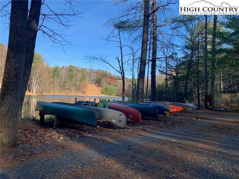 1027 Laurel Cir E, Deep Gap, NC 28618 photo 29