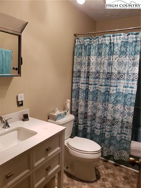 232 Laurel, Fries, VA 24330 photo 15