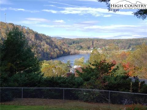 232 Laurel, Fries, VA 24330 photo 2