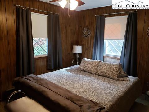 232 Laurel, Fries, VA 24330 photo 18