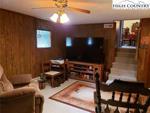 232 Laurel, Fries, VA 24330 photo 25