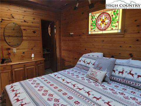 128 Trout Lake Rd, Deep Gap, NC 28618 photo 13