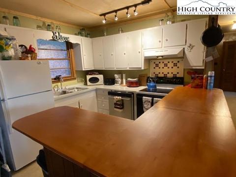 128 Trout Lake Rd, Deep Gap, NC 28618 photo 11