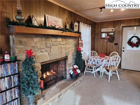 128 Trout Lake Rd, Deep Gap, NC 28618 photo 8