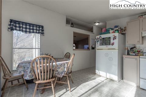 297 Betsy Cir, Todd, NC 28684 photo 9