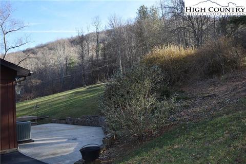 247 Hill St, Sparta, NC 28675 photo 3