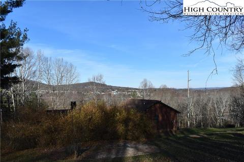 247 Hill St, Sparta, NC 28675 photo 4