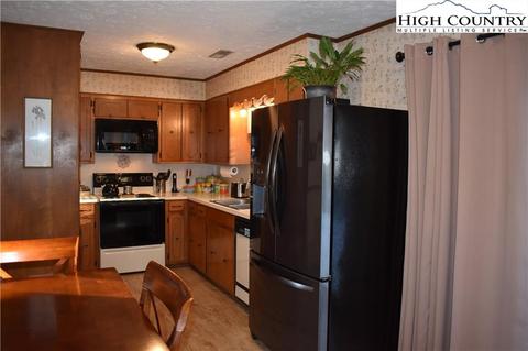 247 Hill St, Sparta, NC 28675 photo 21