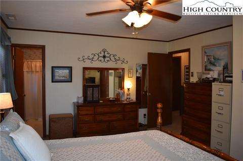 247 Hill St, Sparta, NC 28675 photo 32