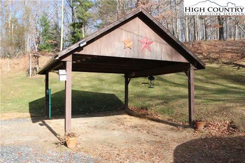 256 Clifton Rd, Crumpler, NC 28617 photo 22
