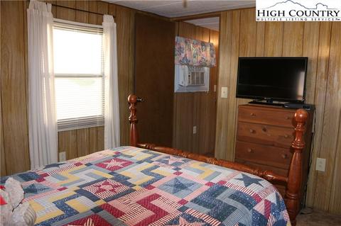 256 Clifton Rd, Crumpler, NC 28617 photo 16