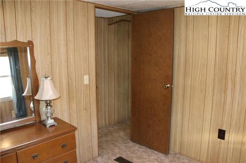 256 Clifton Rd, Crumpler, NC 28617 photo 18