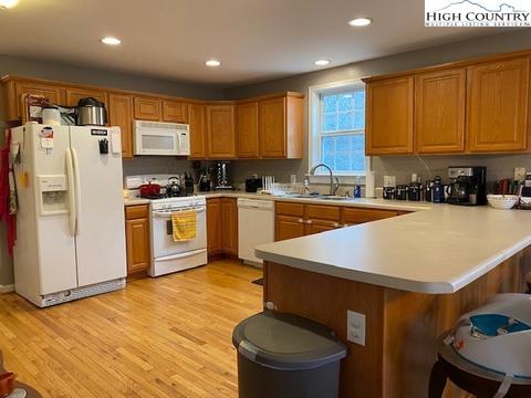 172 High Knolls Ln, Deep Gap, NC 28618 photo 19