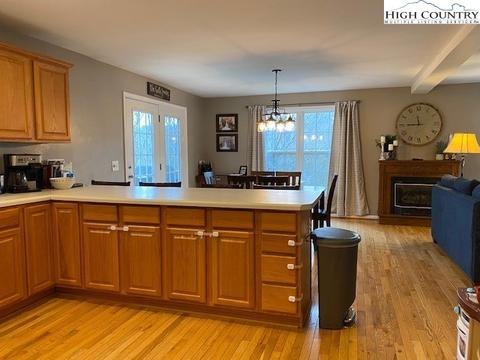 172 High Knolls Ln, Deep Gap, NC 28618 photo 20