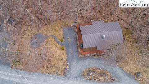 131 Upper Snowbird Trl, Beech Mountain, NC 28604 photo 5