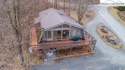 131 Upper Snowbird Trl, Beech Mountain, NC 28604 photo 4