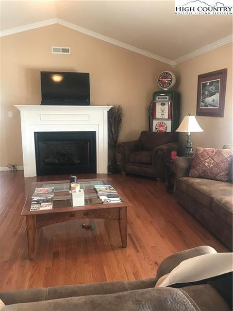 459 Brownwood Rd, Deep Gap, NC 28618 photo 5