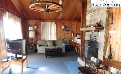 804 Pine Ridge Rd, Beech Mountain, NC 28604 photo 8