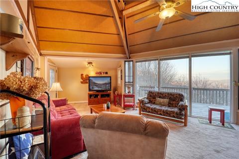 357 Snow Cloud Dr, Seven Devils, NC 28604 photo 7