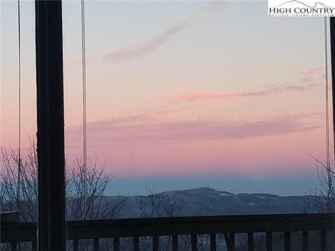 357 Snow Cloud Dr, Seven Devils, NC 28604 photo 39
